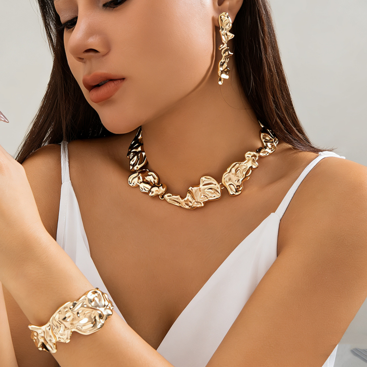 European And American Cross-border Jewelry, Unique Irregular Lava Design Necklace, Versatile Metal-style Bracelet, Niche Jewelry Set