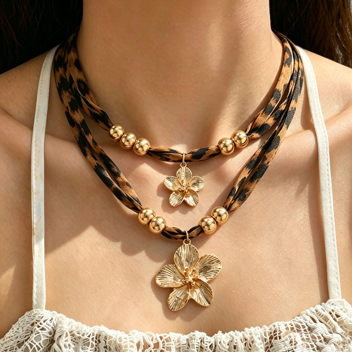 European And American Cross Border Fashion Accessories Geometric Floral Beaded Double Layer Design Leopard Print Necklace, Versatile And Elegant Collarbone Chain