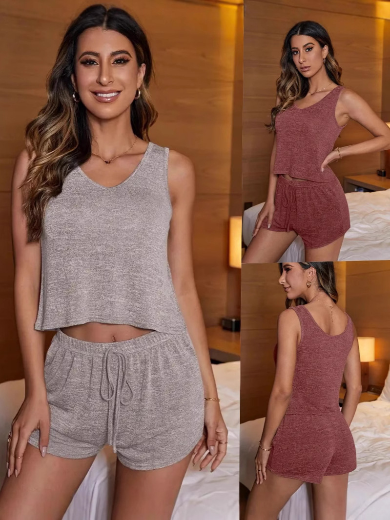 2025 Summer New Women's Suit Vest Top Suit Women's Fashion V-neck Sleeveless Shorts Suit