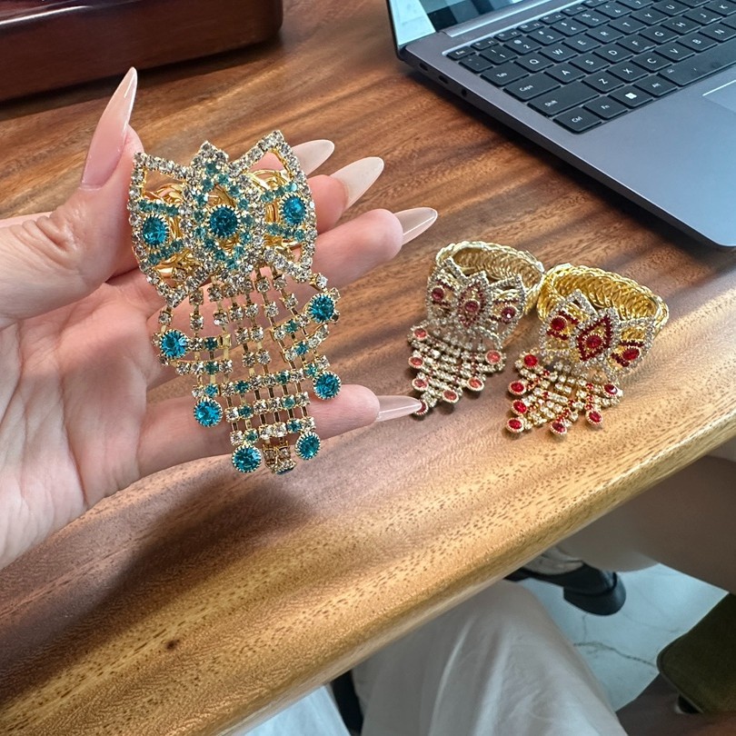 Xinjiang Tourist Souvenirs, Small Sheep Dolls, Accessories, Ethnic Style Alpaca Hand Necklaces, DIY Decorative Pendants