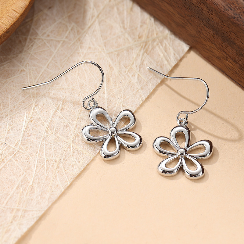 Cercei Vintage Floral Drop Argintiu Ton Alamă Femei Minimalist Petrecere Bijuterii Modă Elegant Declarație Versatilă