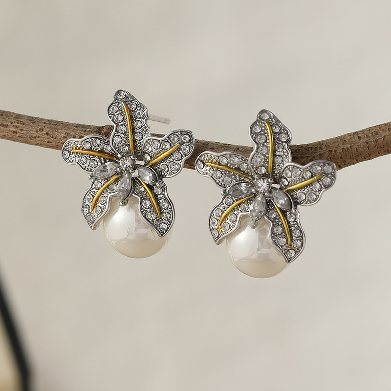 Luxury Floral Imitation Pearl Drop Earrings For Women, Elegant Socialite Ear Jewelry With Micro Paved Shiny Cubic Zirconia, Ideal For Wedding product image