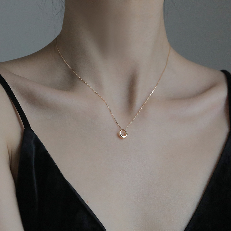925 Sterling Silver Geometric Circle Necklace Women's Ins Simple Clavicle Chain Elegant Niche Design Cool Style Jewelry