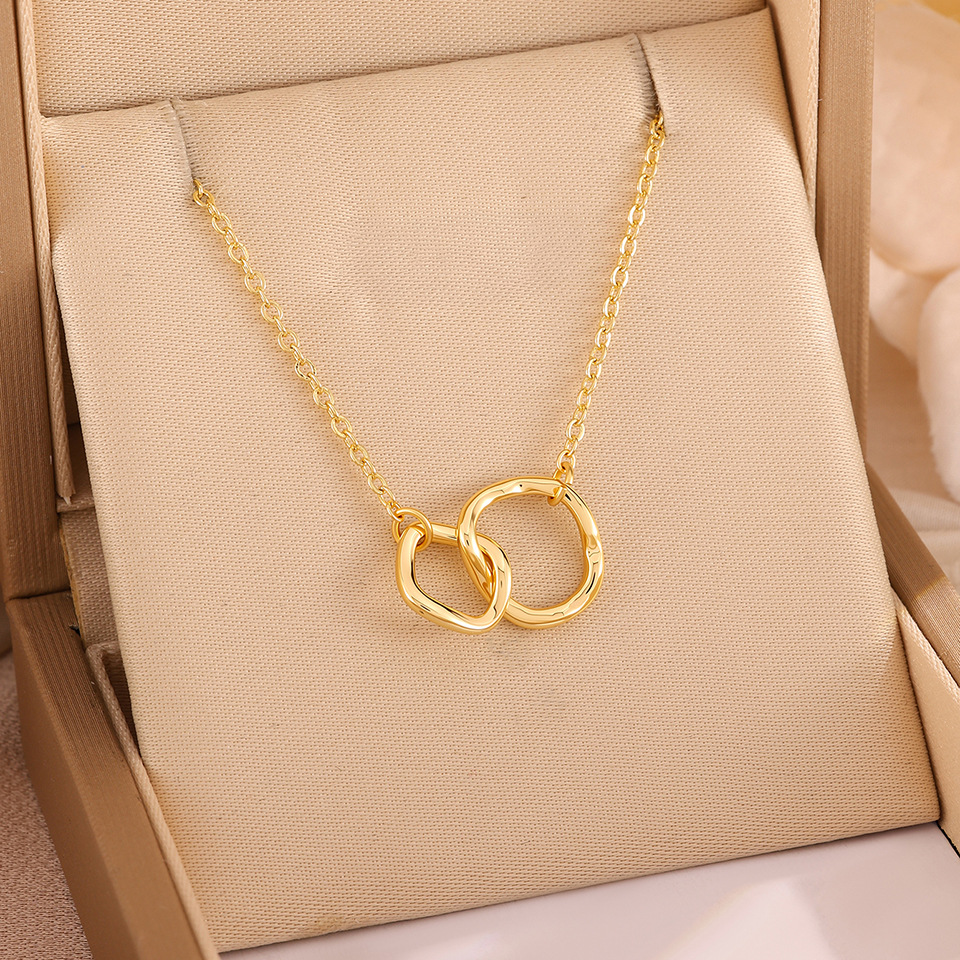Japanese And Korean Hot-Selling Irregular Interlocking Necklaces, Niche Luxury Accessories For Women, High-End Clavicle Chain, Versatile And Simple