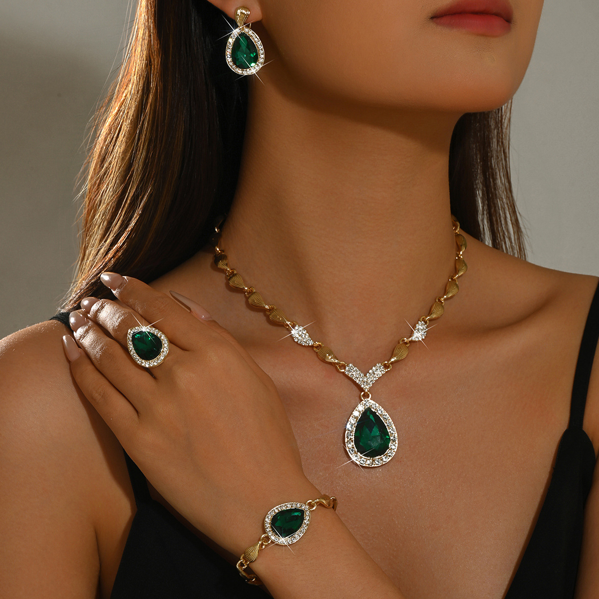 Women Vintage Alloy Jewelry Set, Necklace