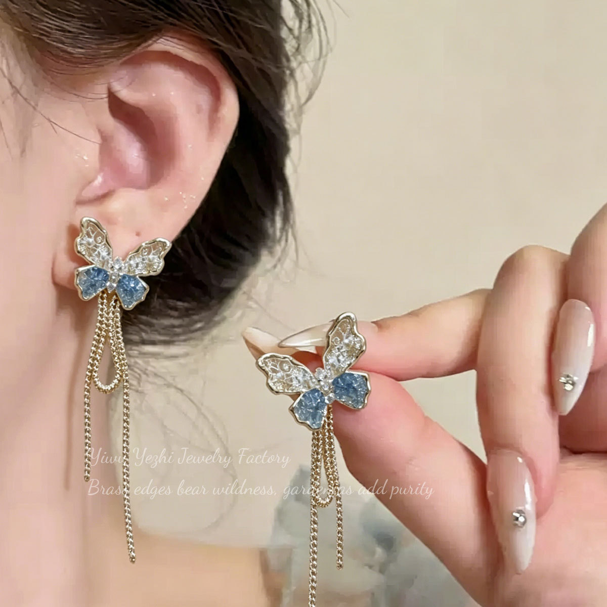 Cercei fluture în stil coreean din zirconiu, cercei ușori de lux și de înaltă calitate, accesorii pentru urechi din cristal de gheață rafinate și dulci