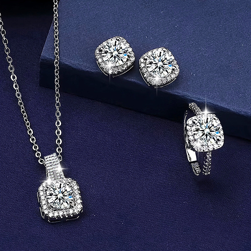 Elegant Luxury Shiny Exquisite Necklace Stud Earrings