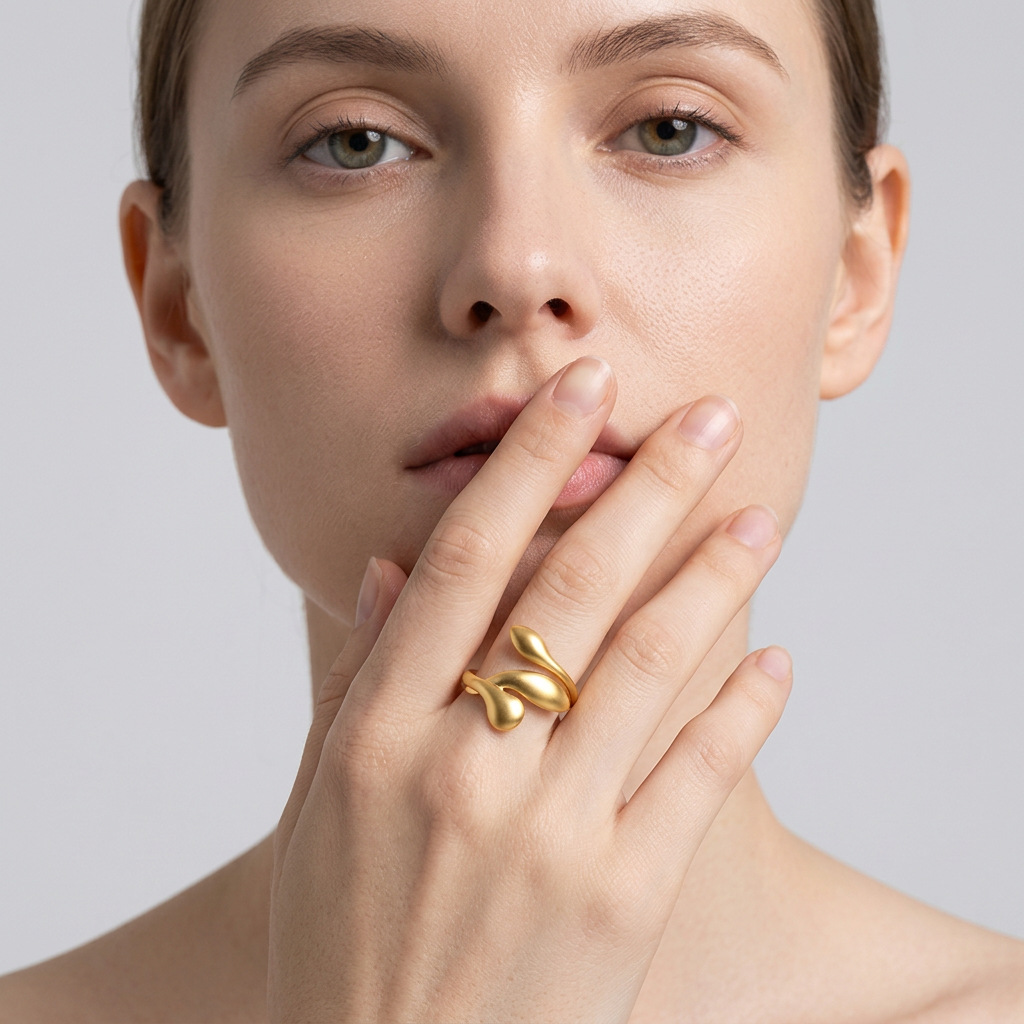 New Stainless Steel Ring Artistic French Light