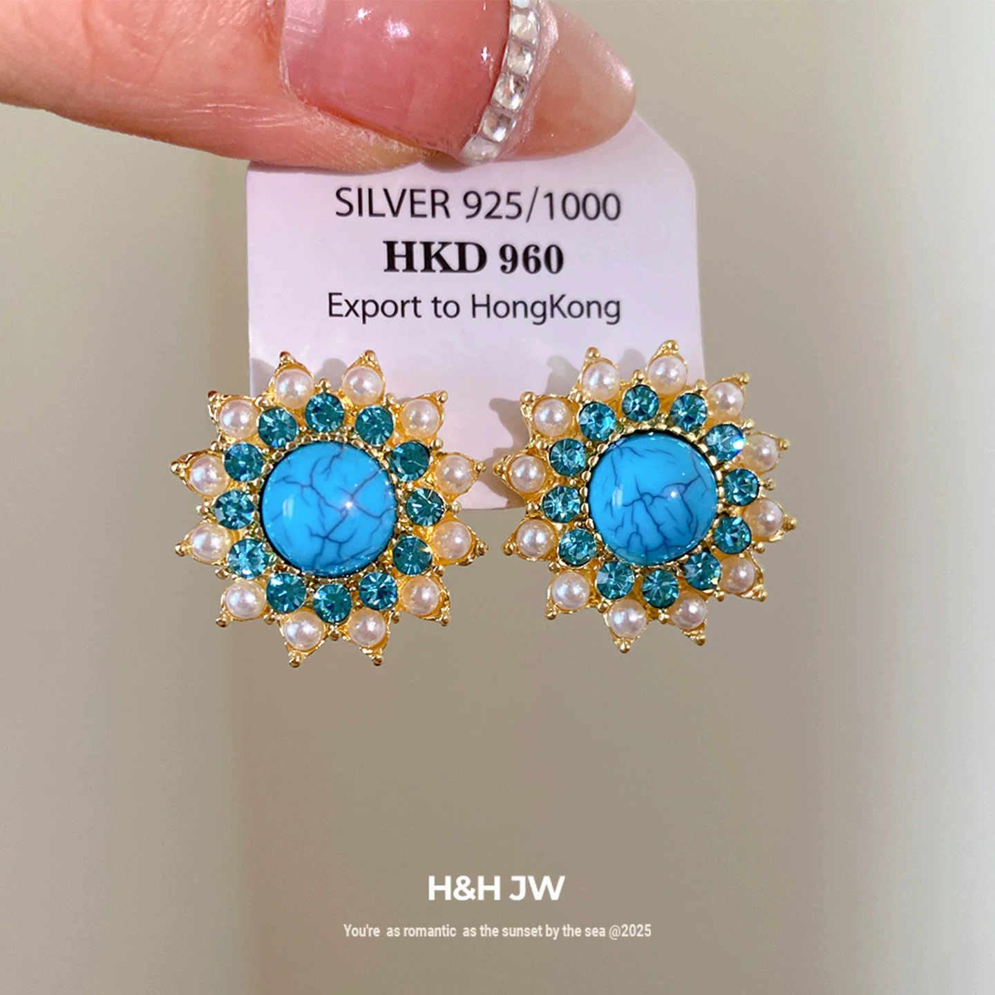 Womens Vintage Retro Round Floral Stud Earrings