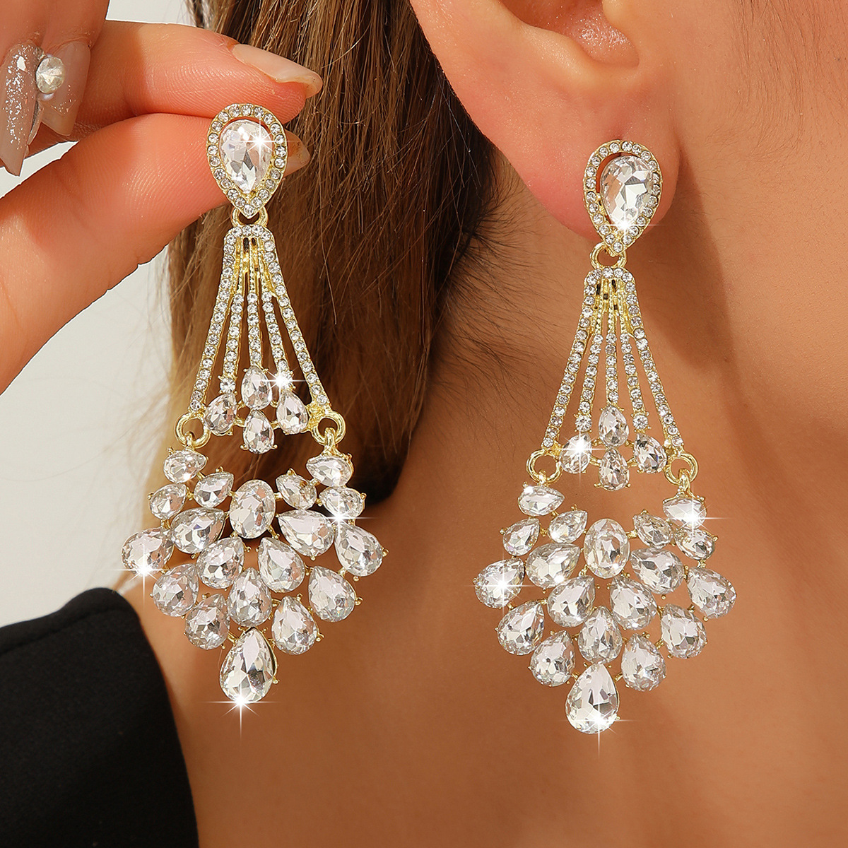 European And American Cross-Border Light Luxury Water Drop Diamond-Encrusted Long Earrings, Wedding And Evening High-End Tassel Earrings, Women's Jewelry