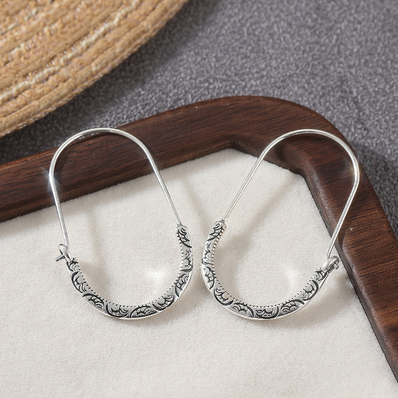 Créoles en forme de croissant gravées vintage en laiton argenté pour femme Boho Ethnic Dangle Party Fashion Jewelry