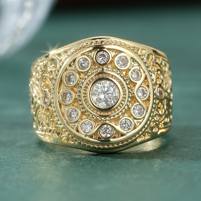 Vintage Round Crystal Statement Ring Gold Tone