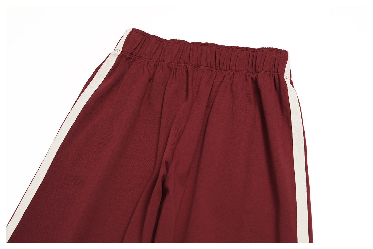 Matching hoodie and pants set, reference image 39