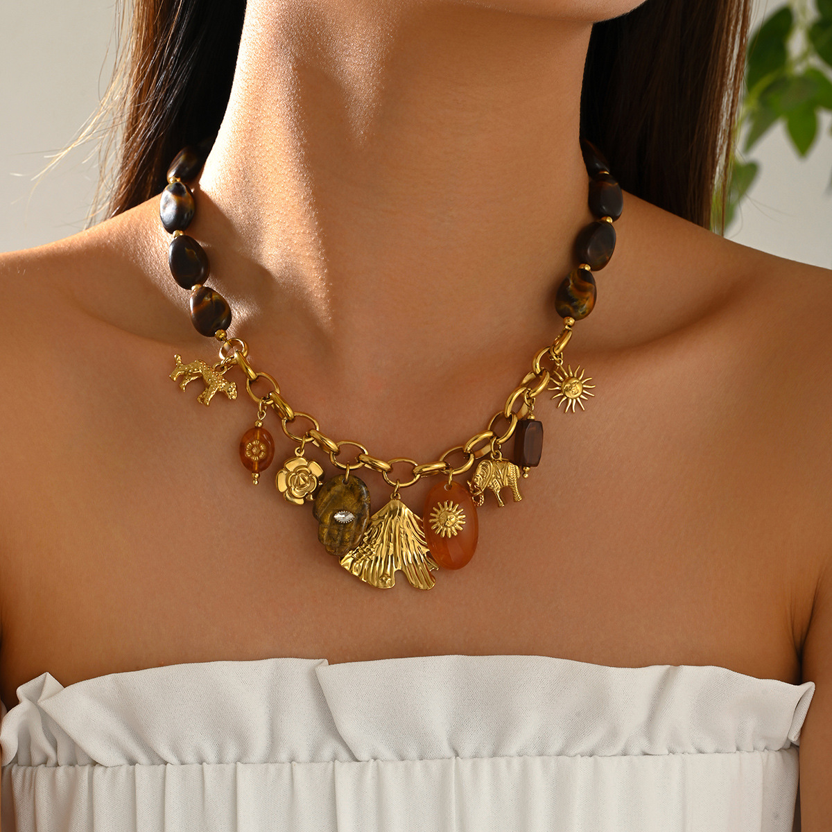 Vintage European American Flower Woven Pendant Necklace