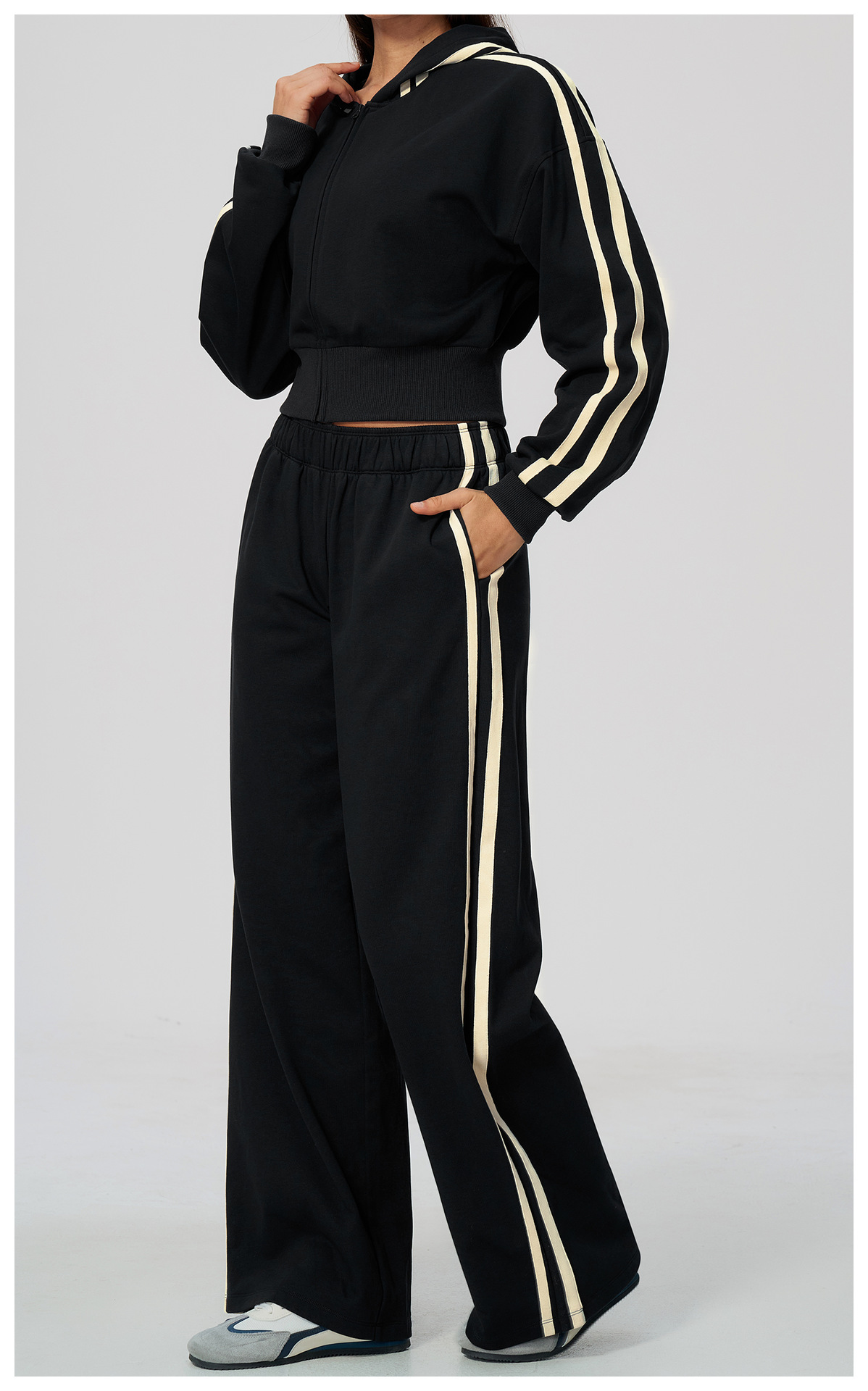Matching hoodie and pants set, reference image 25