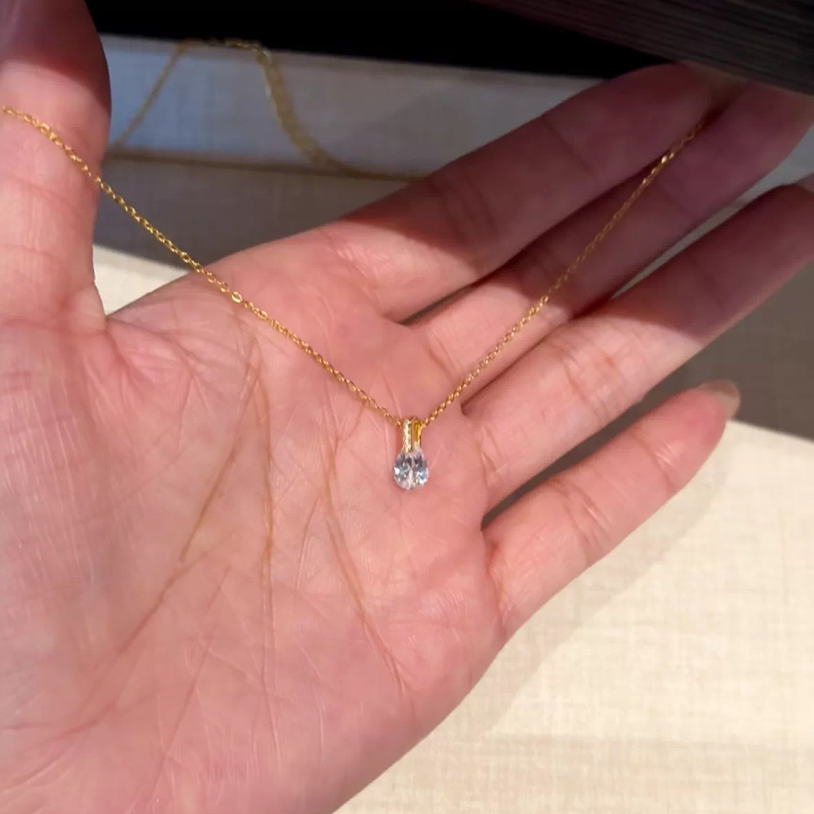 Sparkling Water Drop Zircon Thin Pendant Necklace