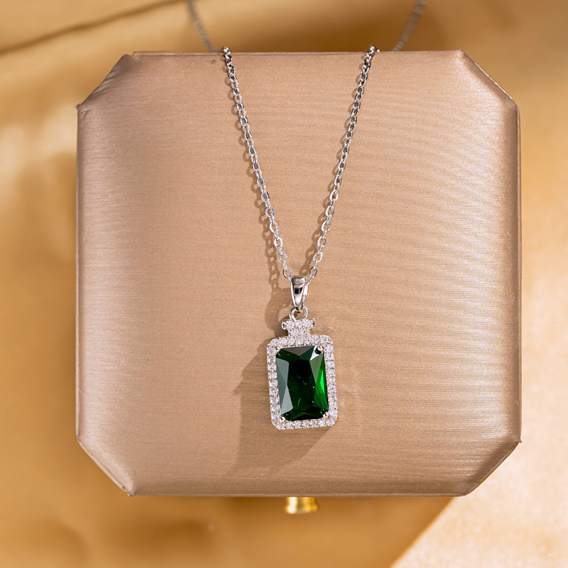 Colier din oțel de titan pentru femei cu sticluță de parfum „Emerald Gem”, ușor, de lux, de nișă, cu lanț pentru claviculă din oțel de titan și bijuterii cu