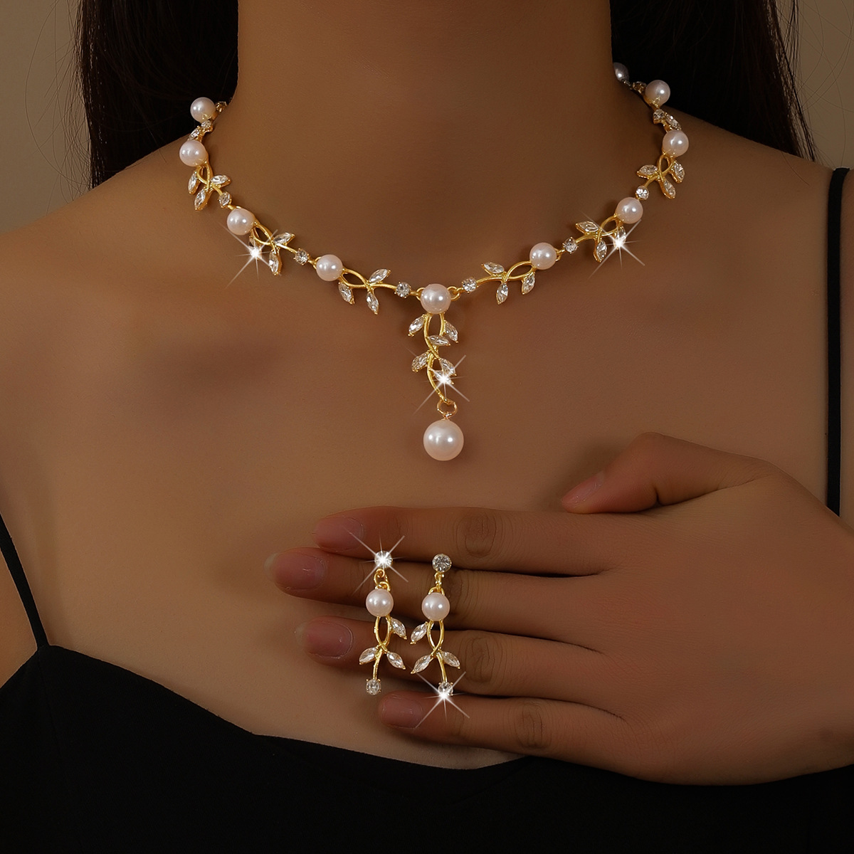 Womens Leaf Rhinestone Faux Pearl Jewelry Set