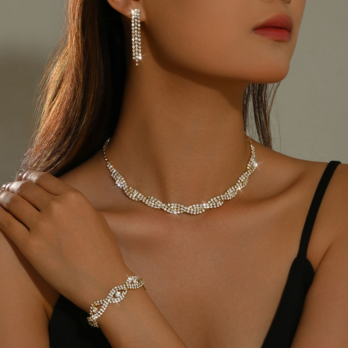 Women Gold Tone Wavy Twisted Rhinestone Jewelry