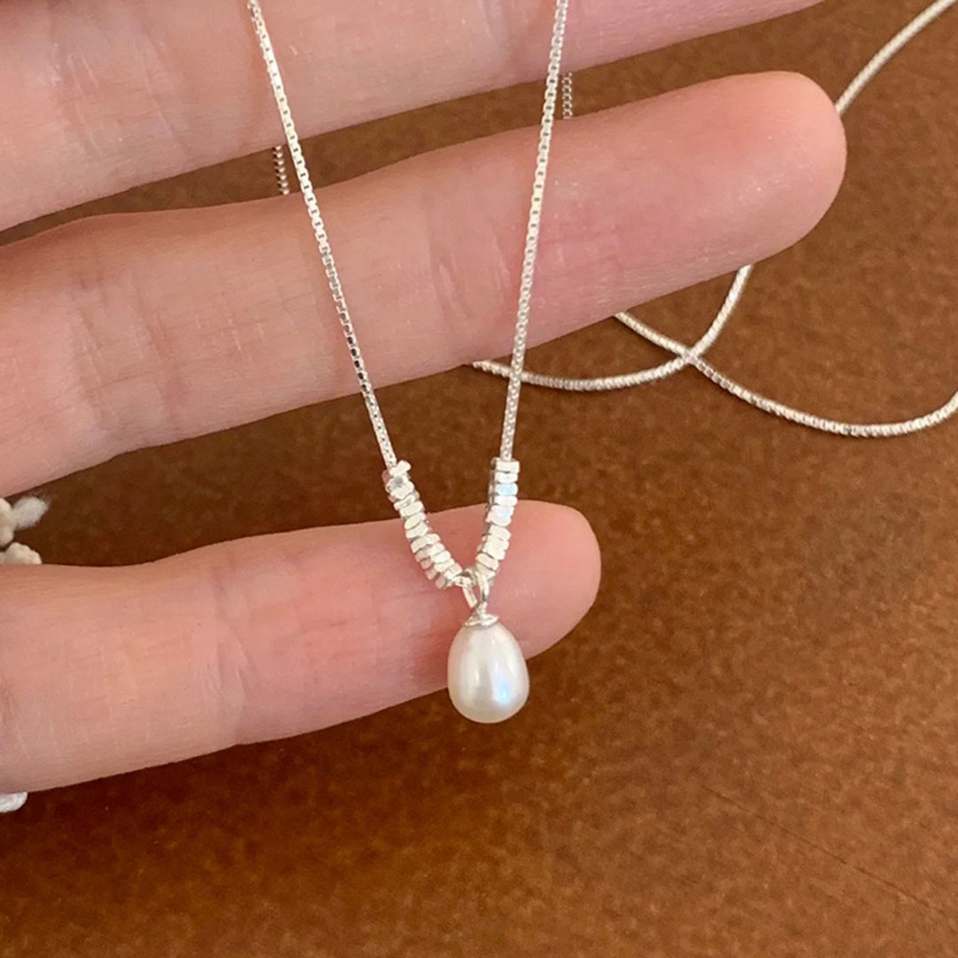 Pearl And Silver Fragment Necklace