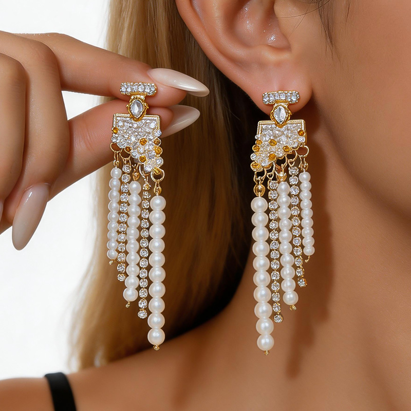 Womens Retro Ethnic Style Rhinestone And Pearl