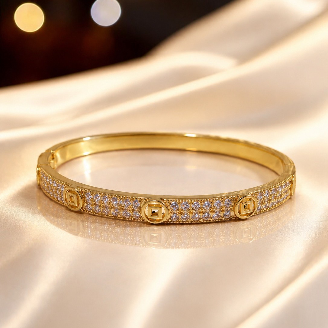 Simple Classic Zircon Inlaid Bangle High End Fashion Light Luxury Temperament Versatile Wrist Bracelet For Com