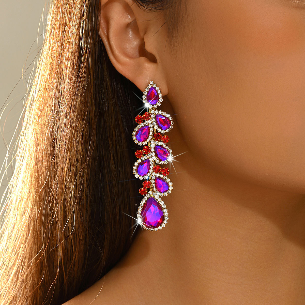 Cross-Border New Luxury Dazzling Crystal Leaf Earrings, Fashionable And Elegant With A High-End Feel, Evening Leaf Earrings In Stock product image