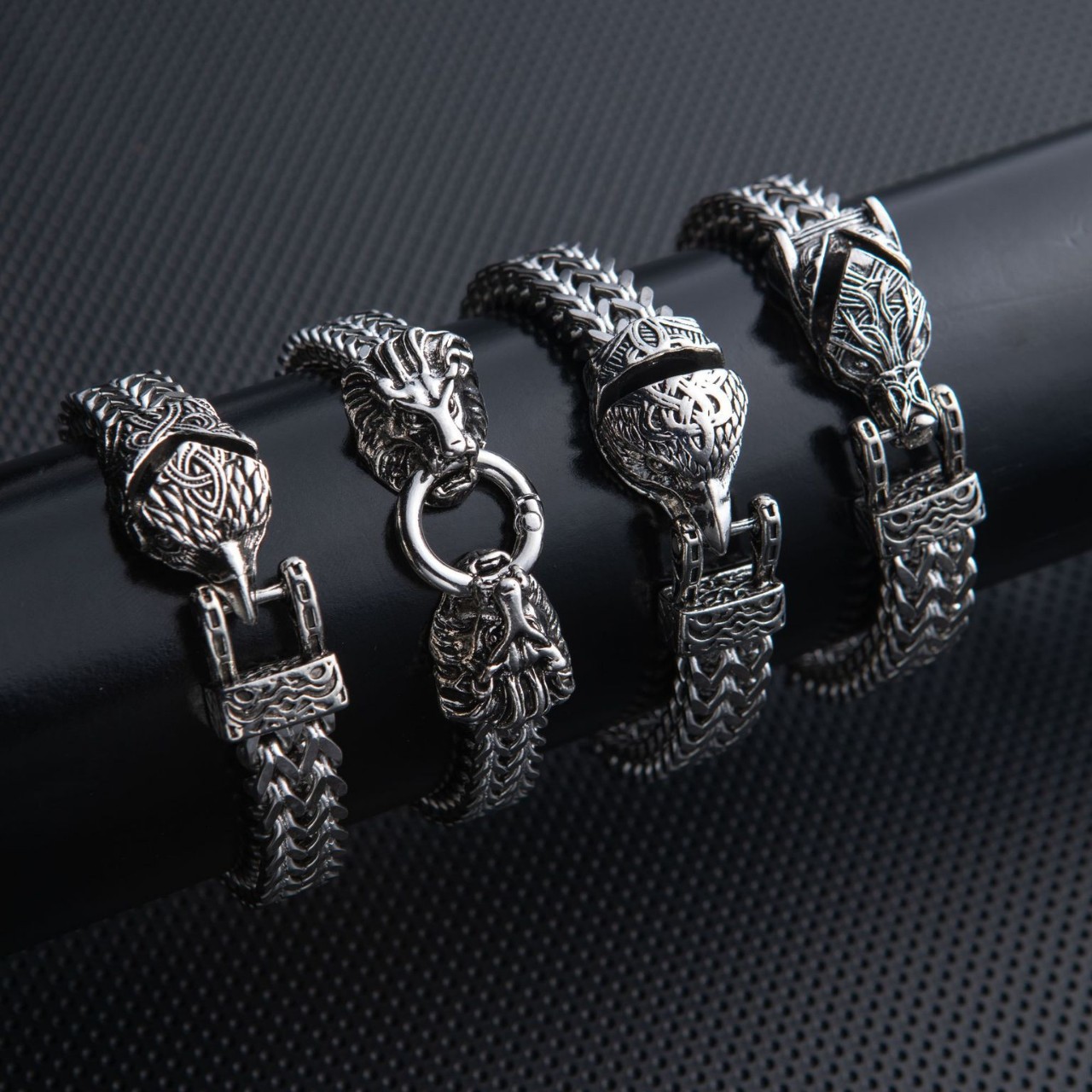 European And American Cross-border Explosions Men's Bracelet Retro Punk Style Stainless Steel Snakehead Beast Platypus Bracelet