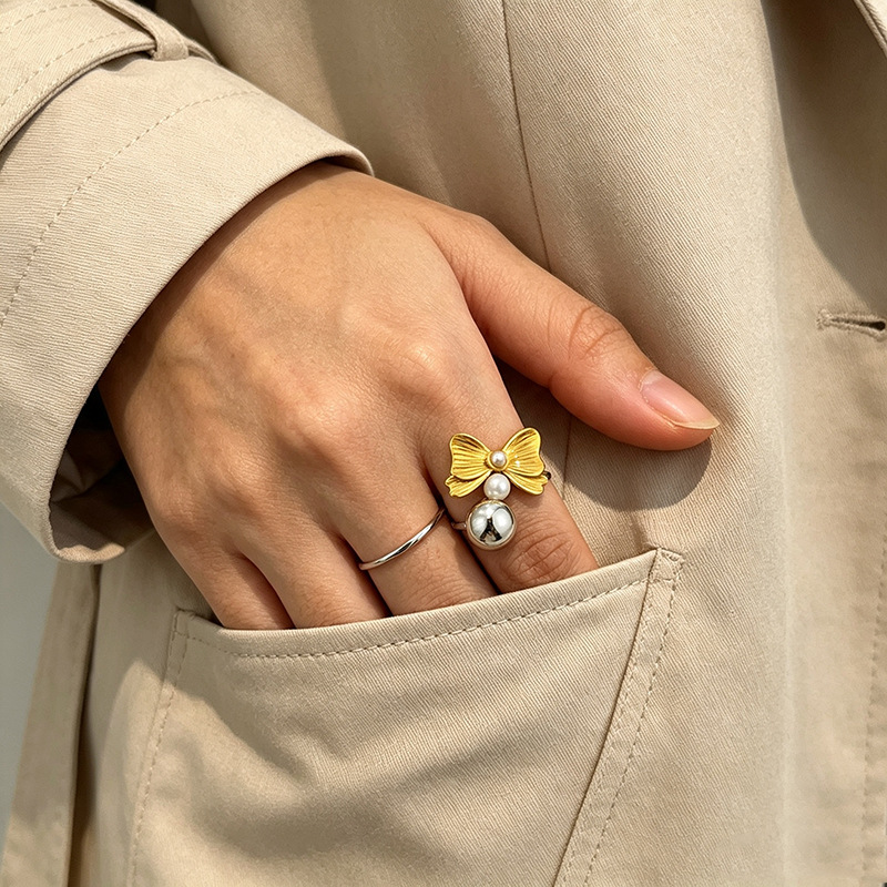 Vintage Bowknot Faux Pearl Titanium Steel Ring