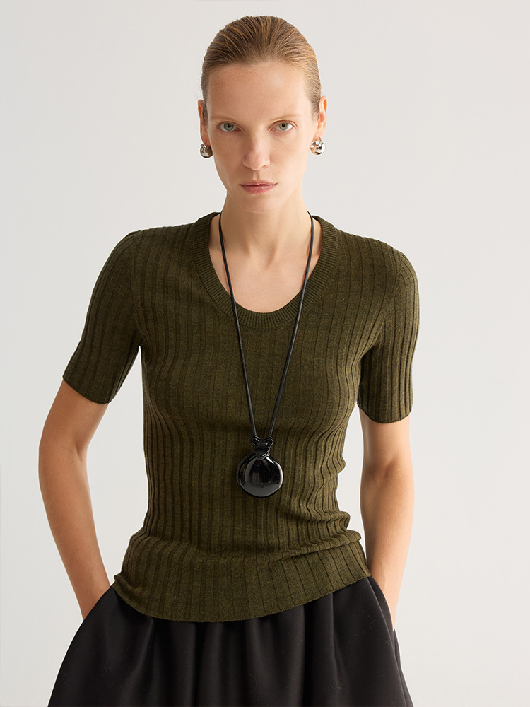Ribbed U-Neck Wool Short-Sleeve Knit Top