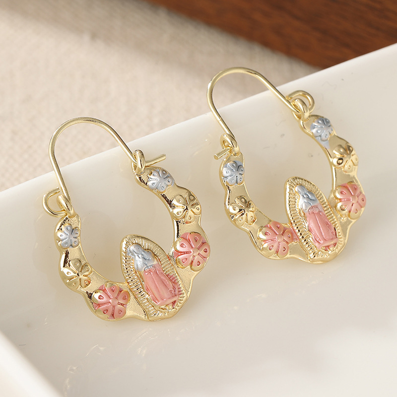 Vintage Floral Cameo Hoop Earrings Gold Tone Brass Women Romantic Daily Party Fashion Jewelry Elegant