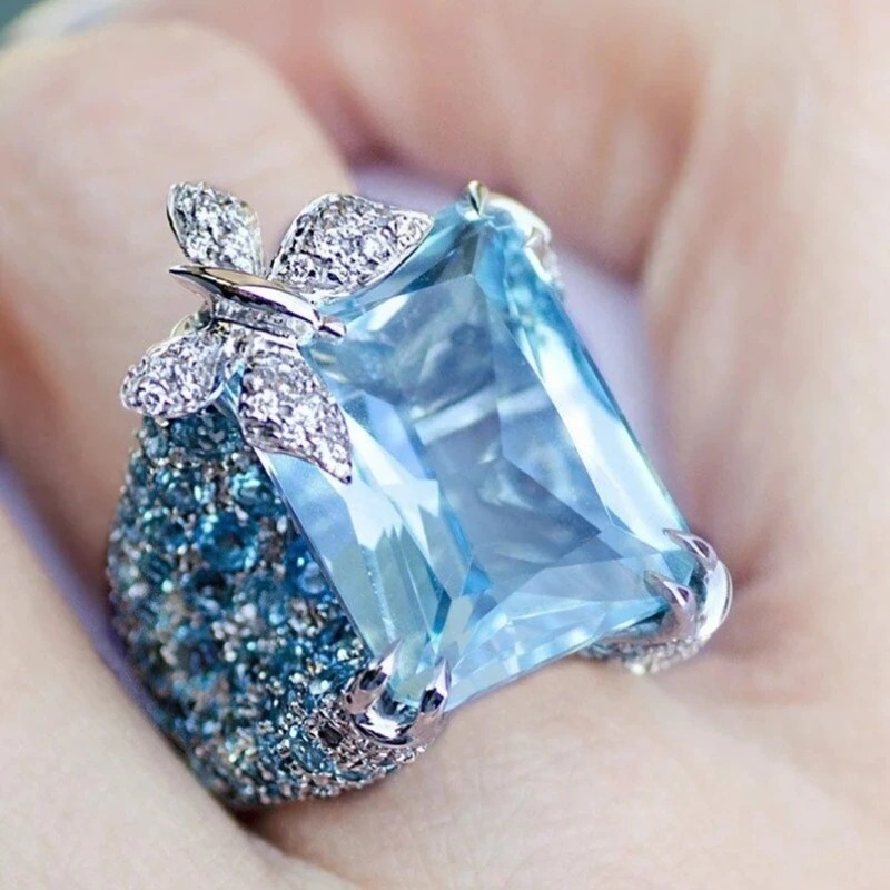 Dreptunghi albastru Crystal Butterfly Ring Silver Tone Brass Women Elegant Party Fashion Jewelry Statement Spumant