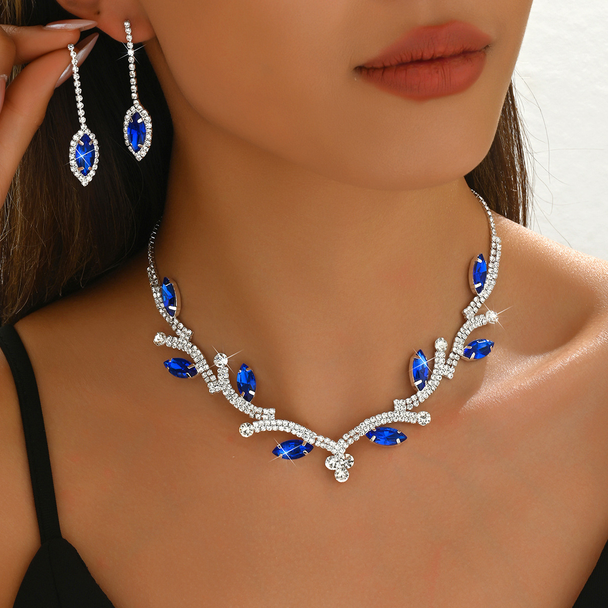 Dropshipping Fashion Claw Chain Rhinestone Acrylic Marquise