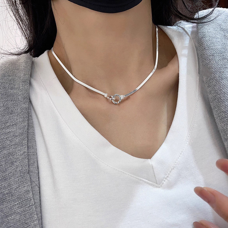 South Korea Niche S925 Sterling Silver Double Ring Buckle Necklace For Women Cold Style Light Luxury High-grade Square Snake Bone Chain Clavicle Chain Fashion