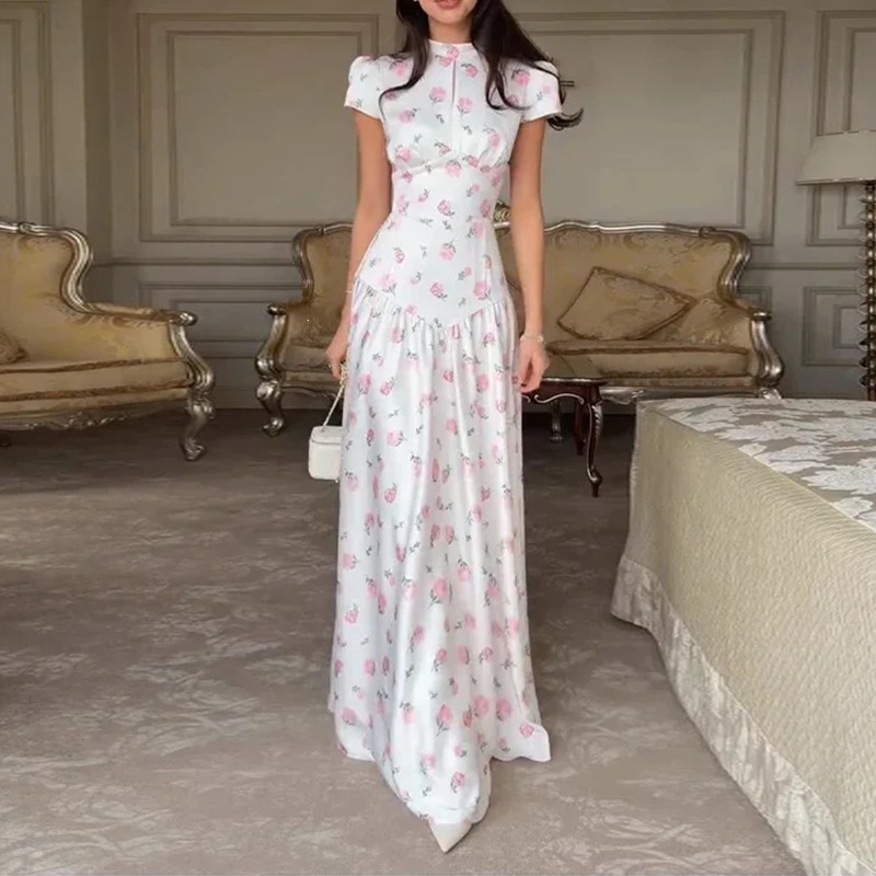 New Summer Women's Clothing, Cross-Border European And American Dresses, Fashionable And Elegant Loose-Fitting Plant Print Long Dress