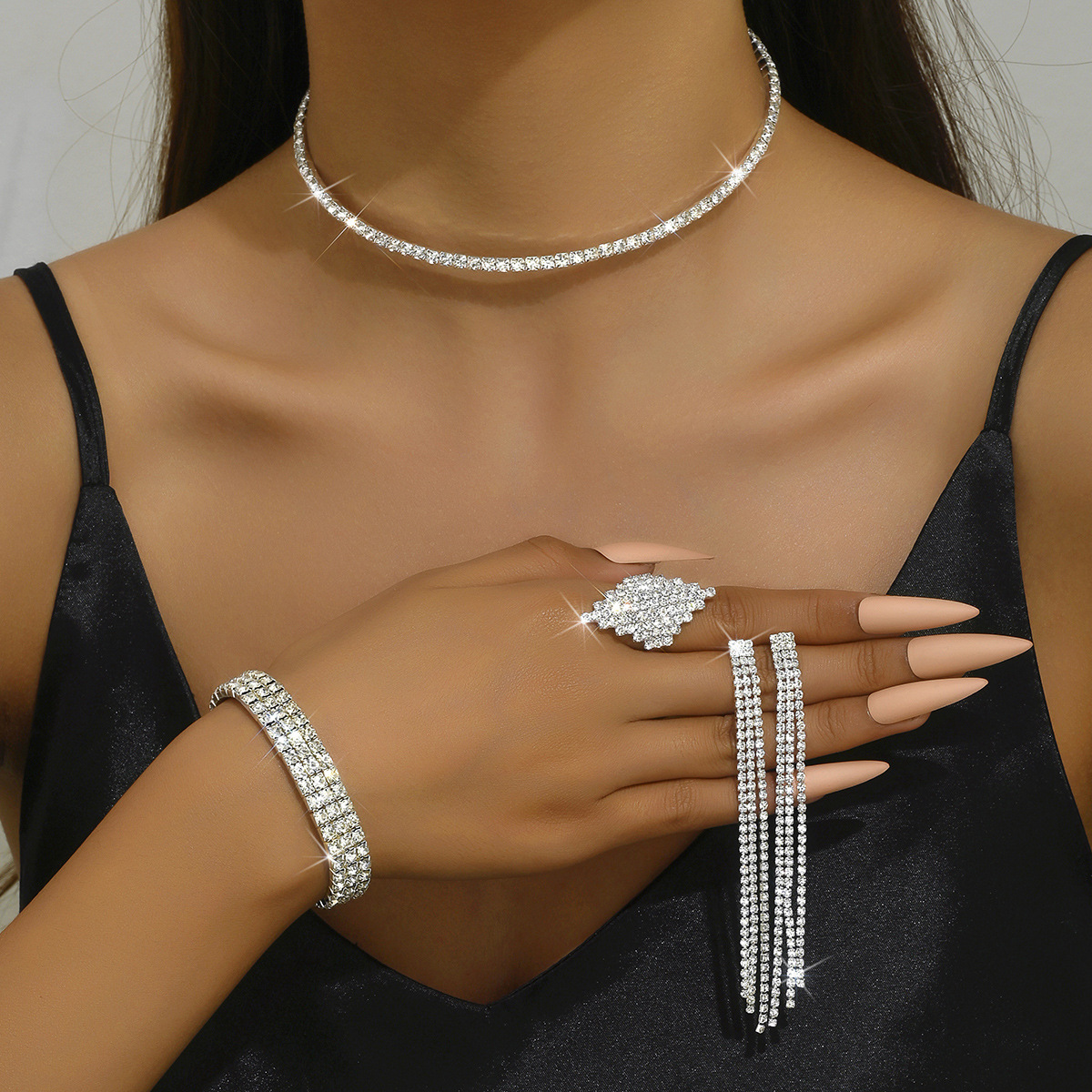 New European And American Fashion Full Diamond