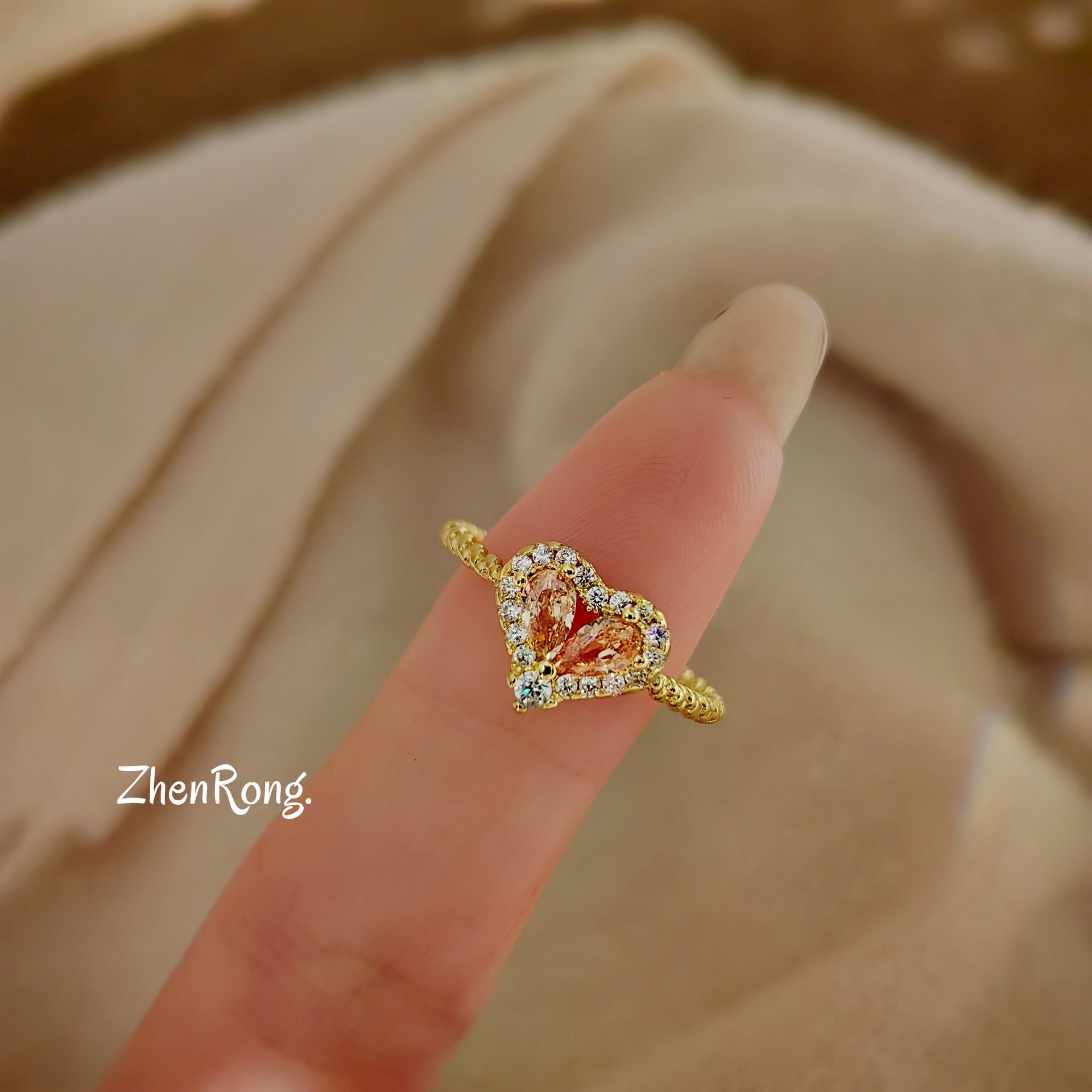 French Vintage Twisted Rope Heart Ring Gold