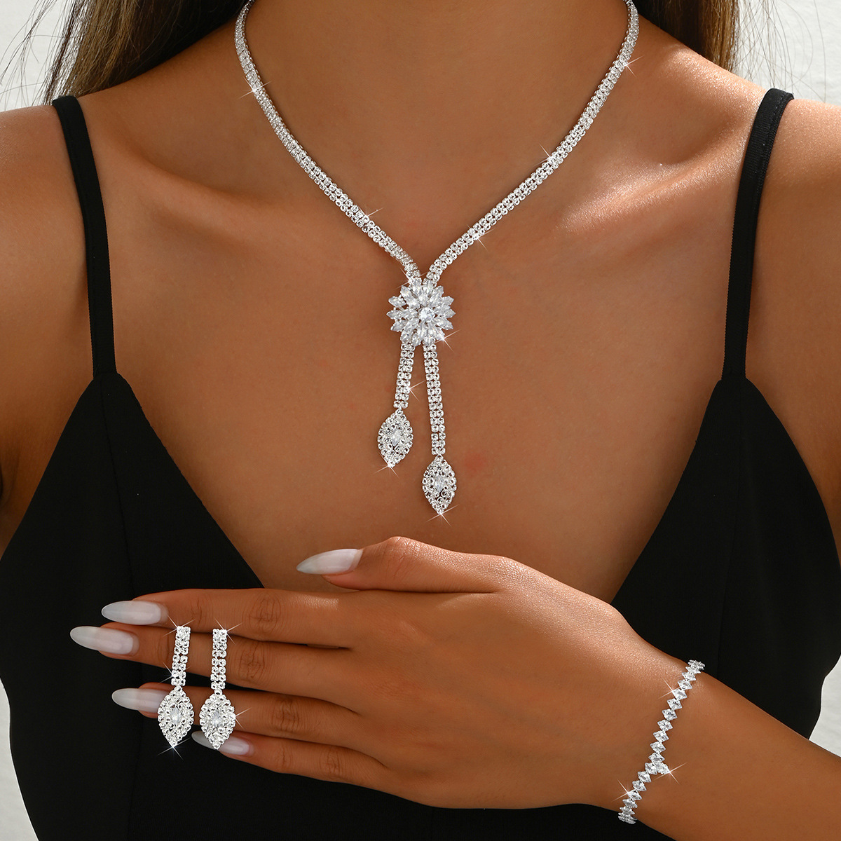 Cross-border Hot Selling European And American Fashion Flower Zircon Necklace Earrings Bracelet Three-piece Light Luxury Bridal Jewelry Suit