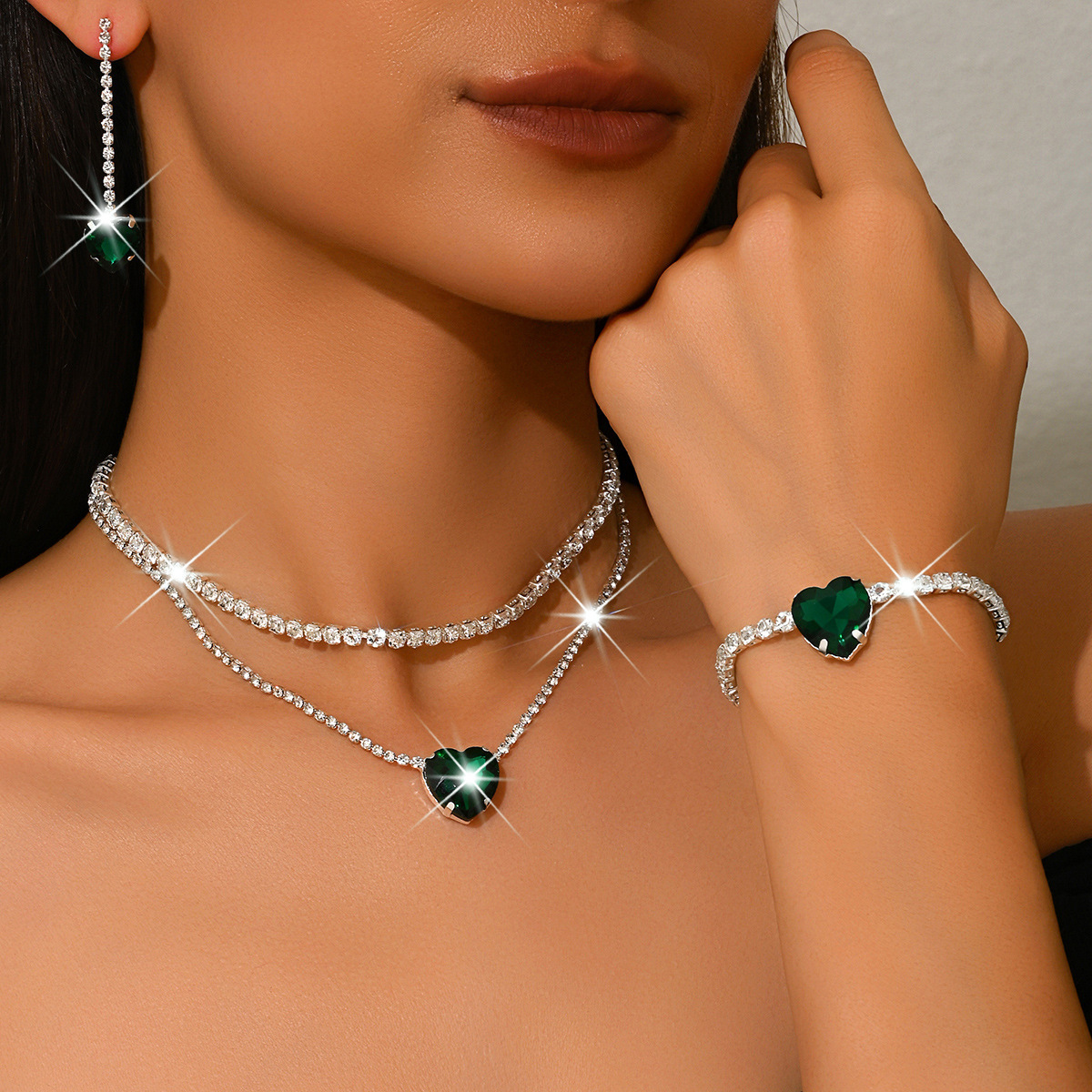Cross-Border New Double-Layer Stacked Claw Chain Heart Necklace, Earrings, Bracelet Set, Fashionable And Versatile, High-End Clavicle Chain product image