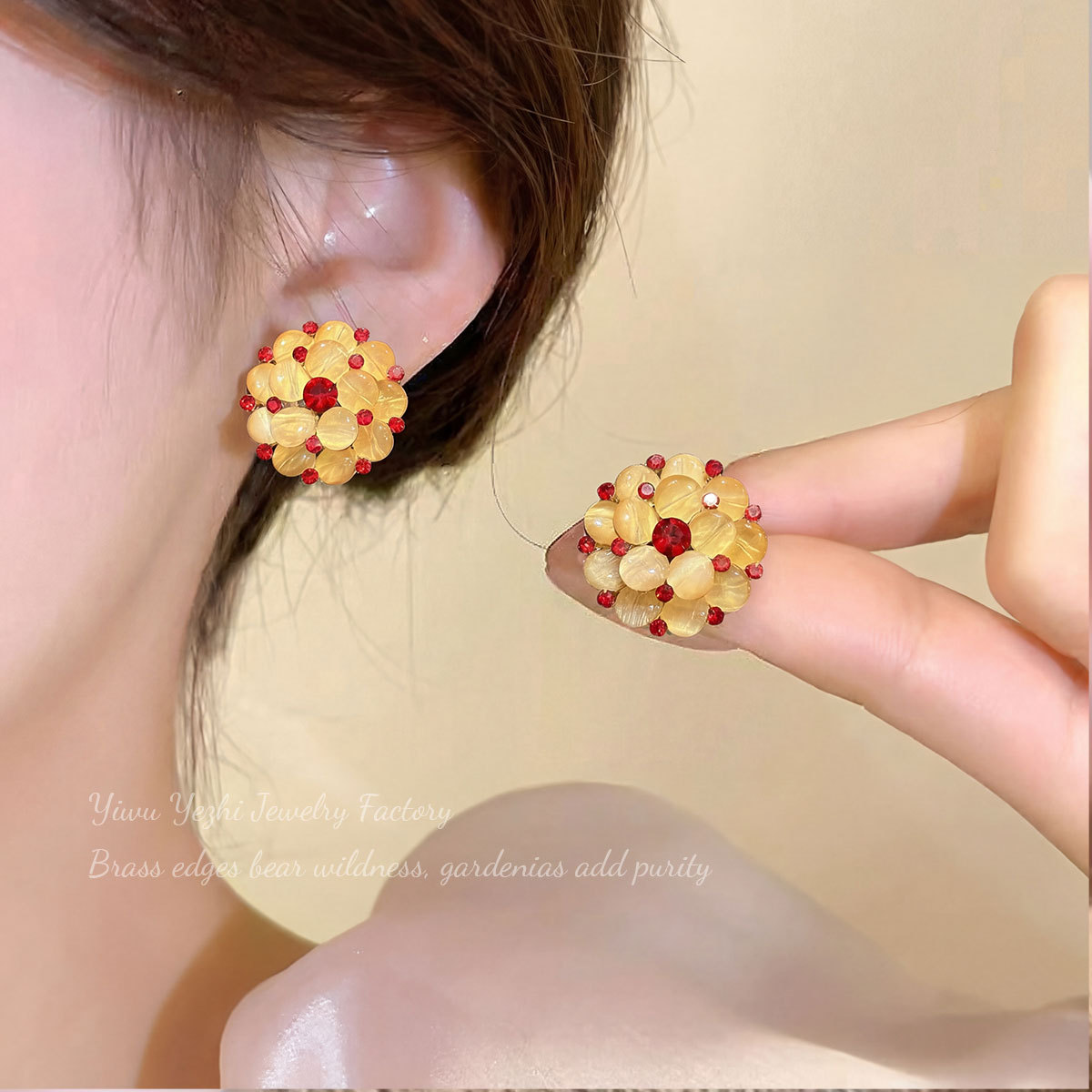 Cercei Minimalist Cat's Eye Stone Diamond-Studded Flower, cercei la modă în stil de nișă cu celebritate pe internet, cu o senzație de vârf, accesorii