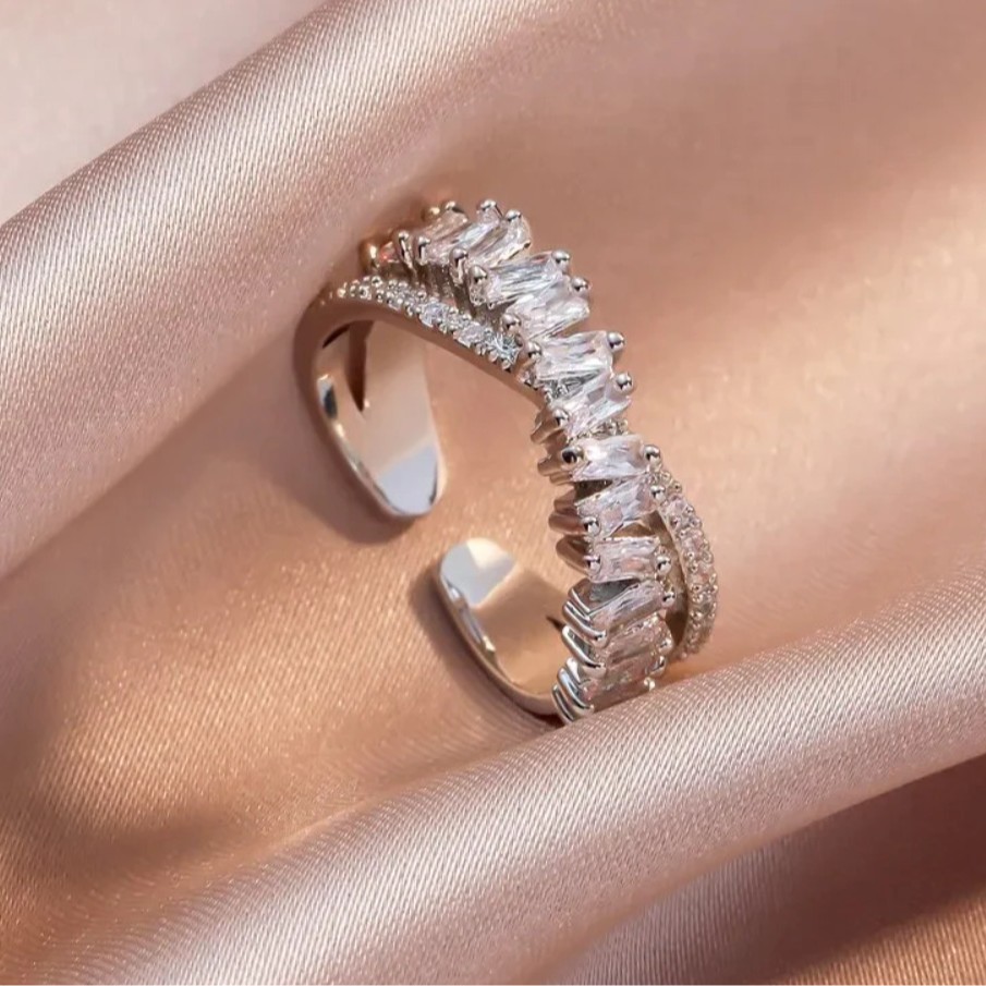 Hot Sale Minimalist Micro Paved Zircon Adjustable Open Ring Fashion Light Luxury Full Paved Zircon Premium Feel Finger Jewelry