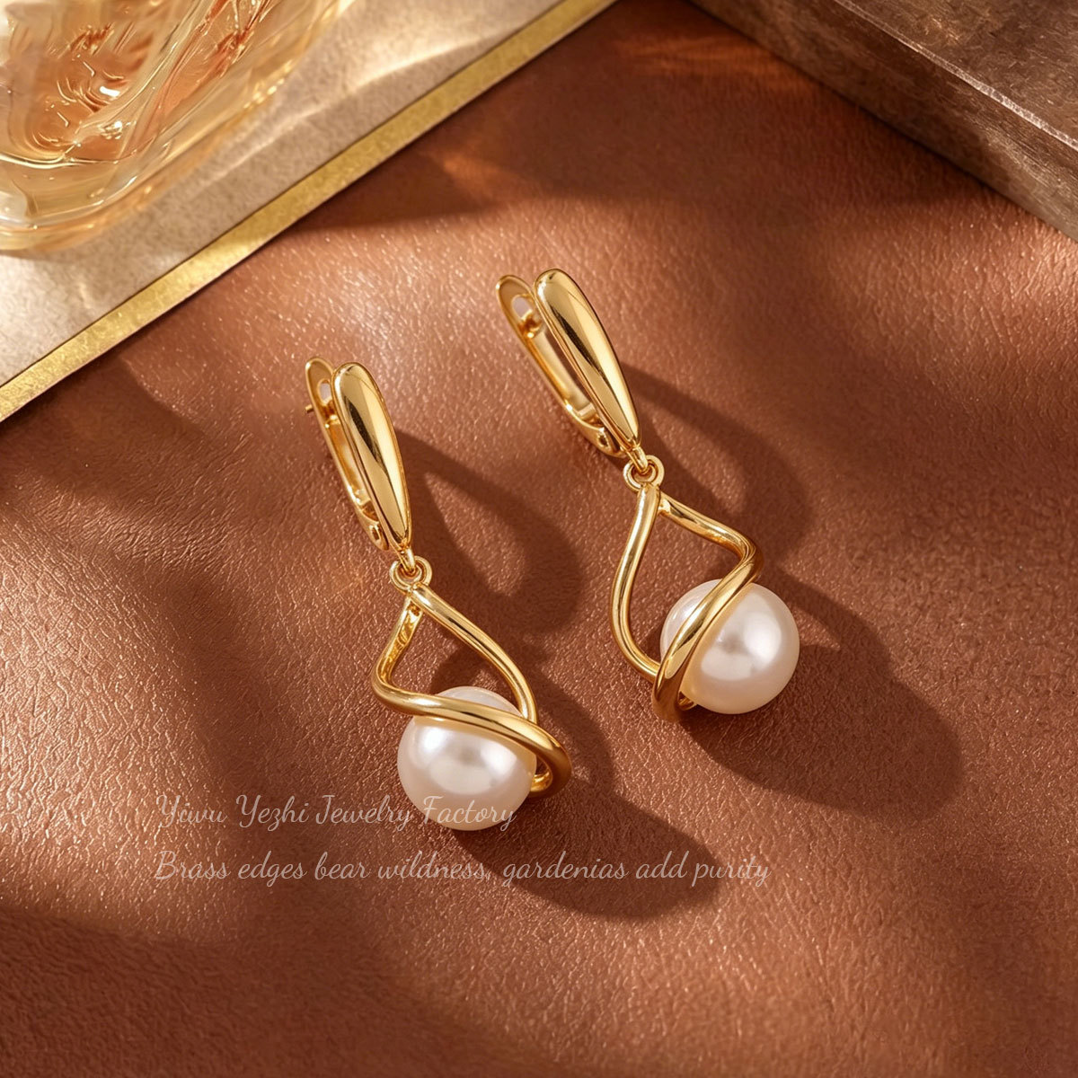 2026 New Trendy Line Pearl Earrings For Women, French Style Light Luxury Niche High-End Elegant Internet Celebrity Earrings