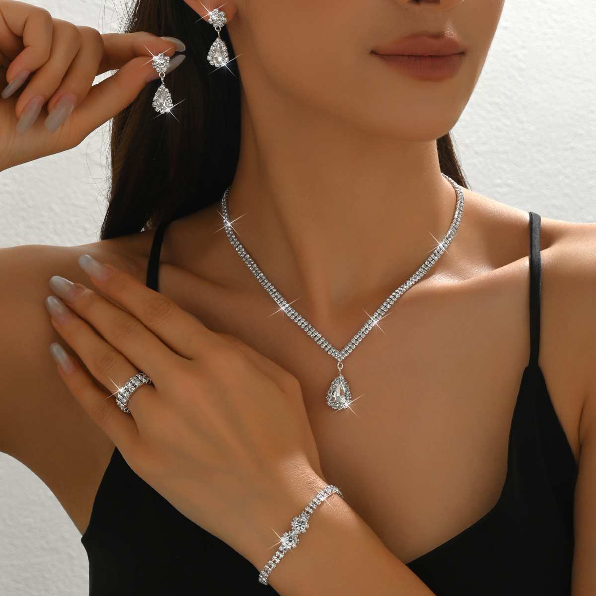 E-commerce New Fashion Jewelry Diamond Necklace Earrings Bracelet Ring Wedding Bridal Jewelry Suit Combination