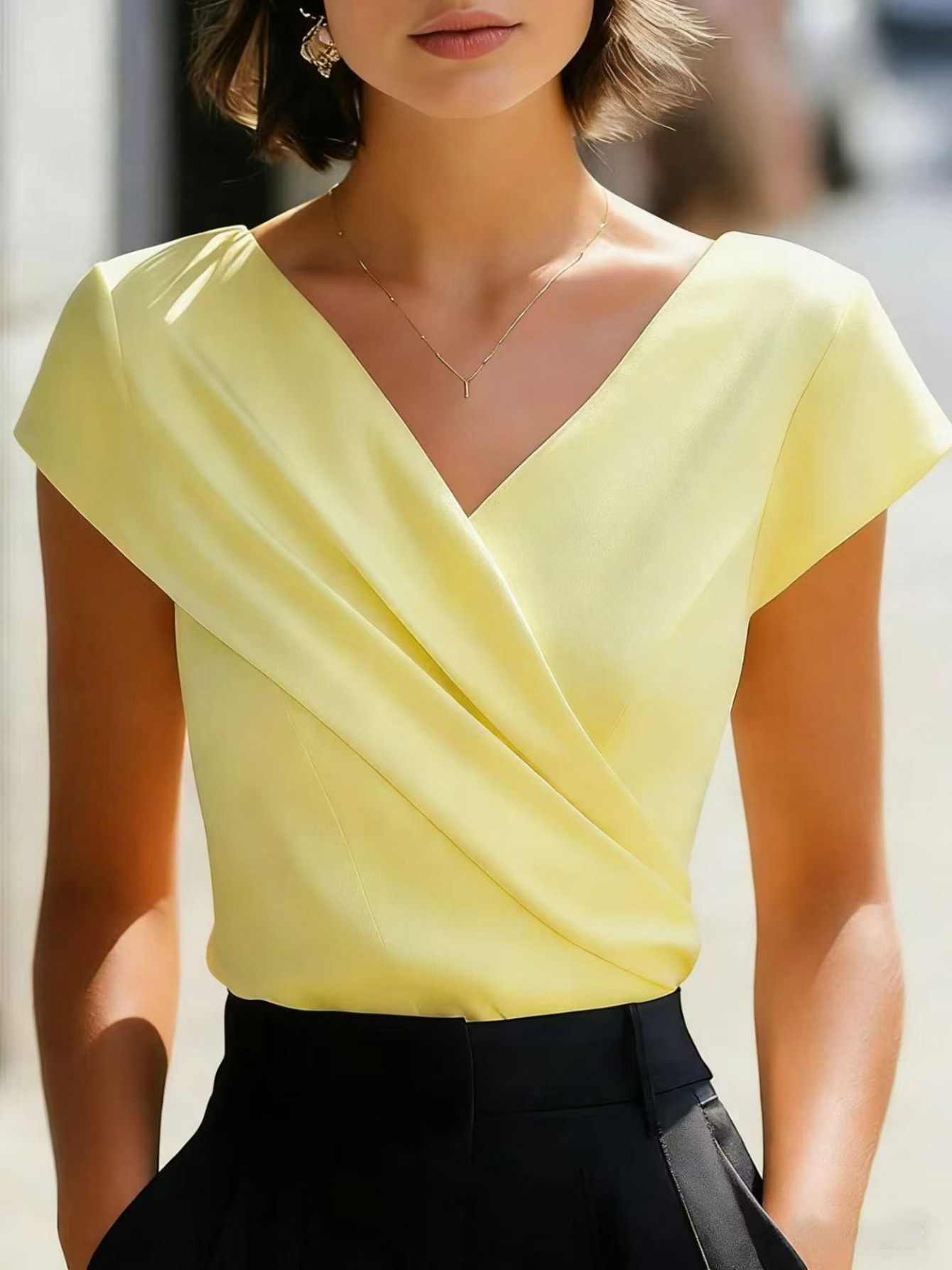 New Women's T-shirt 2026 - European Style, Elegant, Pure Color, V-neck, Short Sleeves, Form-fitting, Summer Women's Top — image 4 of 13